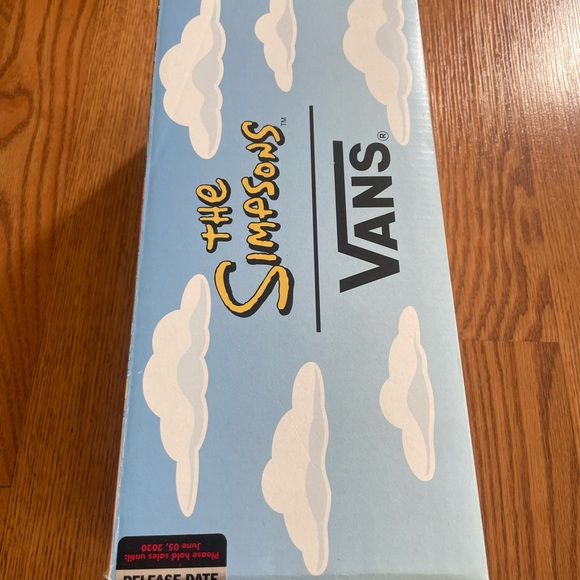 Vans x Simpsons Old Skool • W7 / EU37
Worn once • With box - Picture 8 of 10